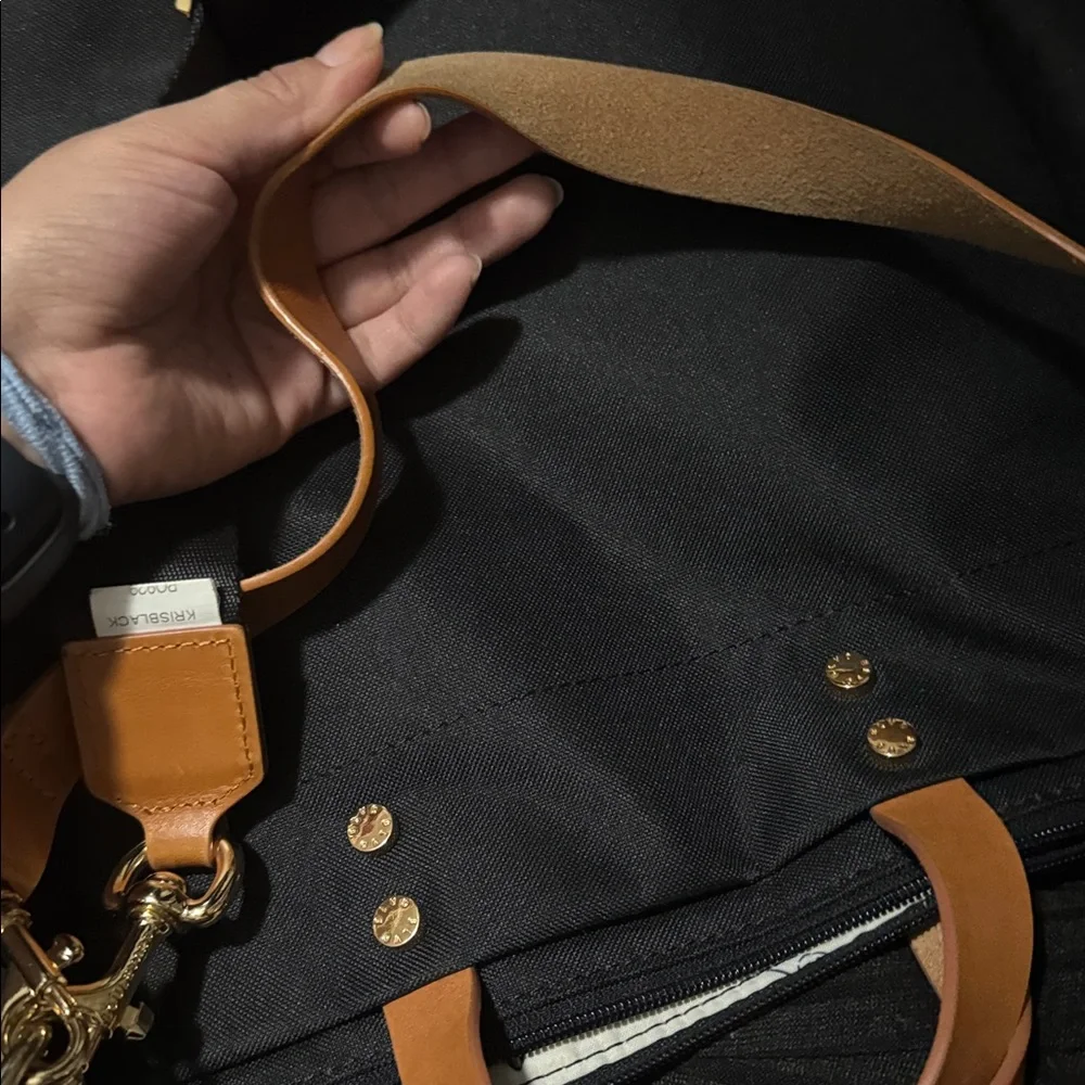 BOULEVARD Black Tote and Crossbody Bag - Picture 3 of 6